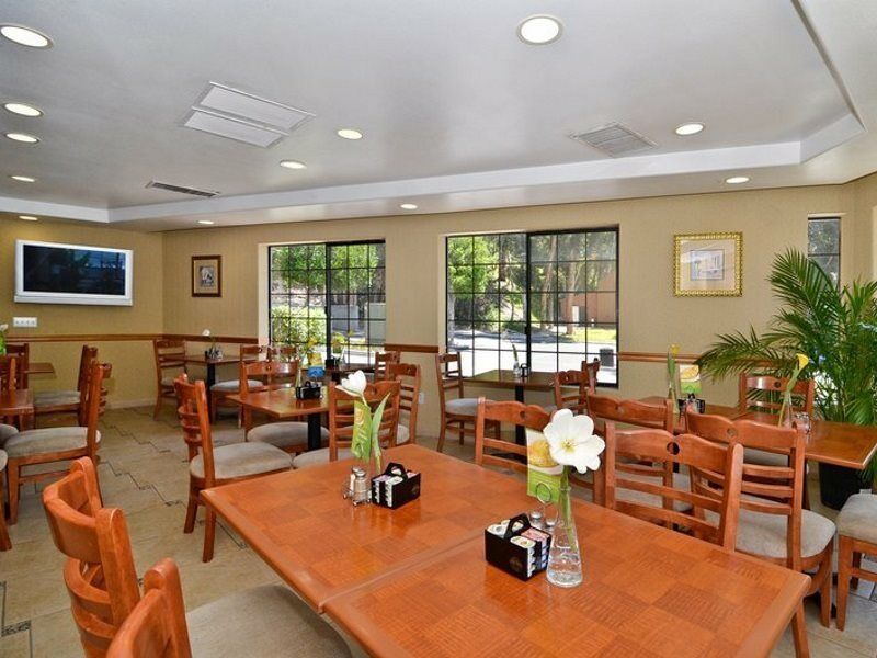 Holiday Inn Express Mira Mesa San Diego By Ihg Exteriör bild